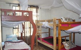 Amani House - Bed And Breakfast
